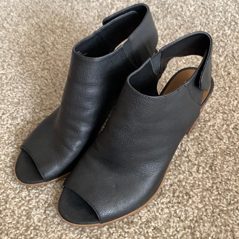 Black open toed booties!
